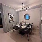 Flh Art Elegance - Large Balcony, Free Parking, Ateneo Διαμέρισμα