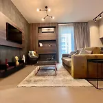 Διαμέρισμα Flh Art Elegance - Large Balcony, Free Parking, Ateneo *