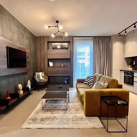 Flh Art Elegance - Large Balcony, Free Parking, Ateneo تيميشورا