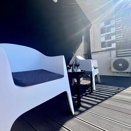 Flh Art Elegance - Large Balcony, Free Parking, Ateneo