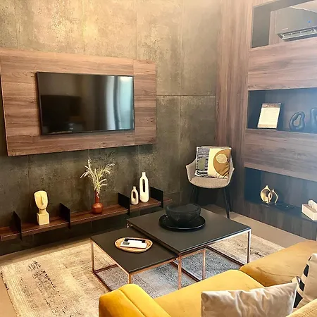 Flh Art Elegance - Large Balcony, Free Parking, Ateneo