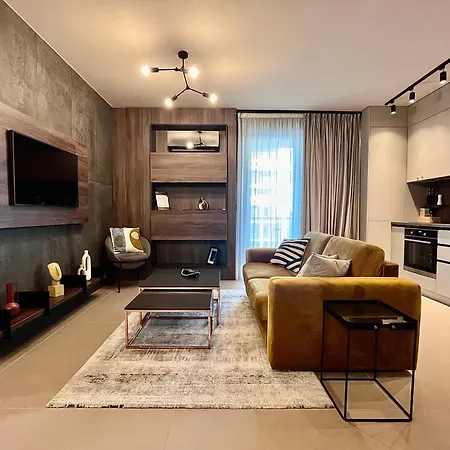 Flh Art Elegance - Large Balcony, Free Parking, Ateneo شقة تيميشورا