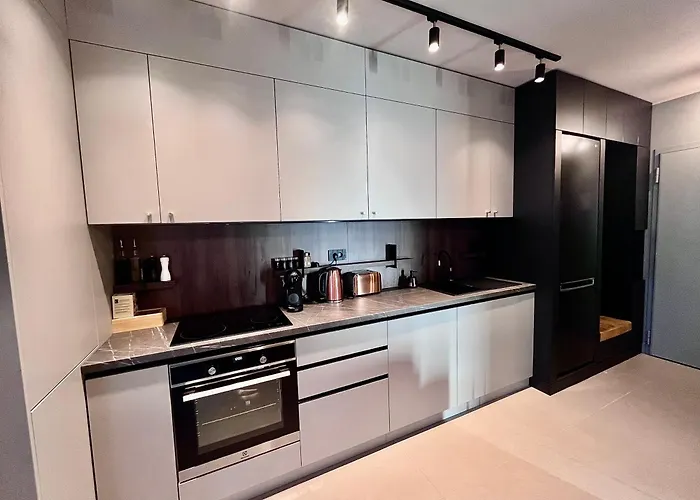 Apartment Flh Art Elegance - Large Balcony, Free Parking, Ateneo *