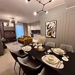 Flh Art Elegance - Large Balcony, Free Parking, Ateneo *