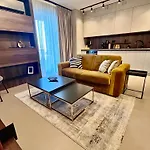 Daire Flh Art Elegance - Large Balcony, Free Parking, Ateneo Temeşvar
