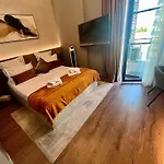 Flh Art Elegance - Large Balcony, Free Parking, Ateneo Daire Temeşvar