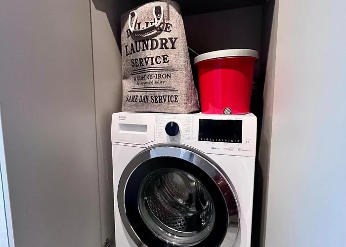 Flh Art Elegance - Large Balcony, Free Parking, Ateneo Apartment