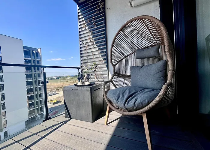 Flh Art Elegance - Large Balcony, Free Parking, Ateneo Apartment Timişoara