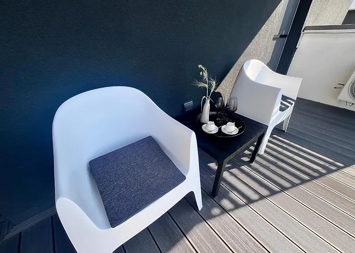 Flh Art Elegance - Large Balcony, Free Parking, Ateneo Apartment Timişoara